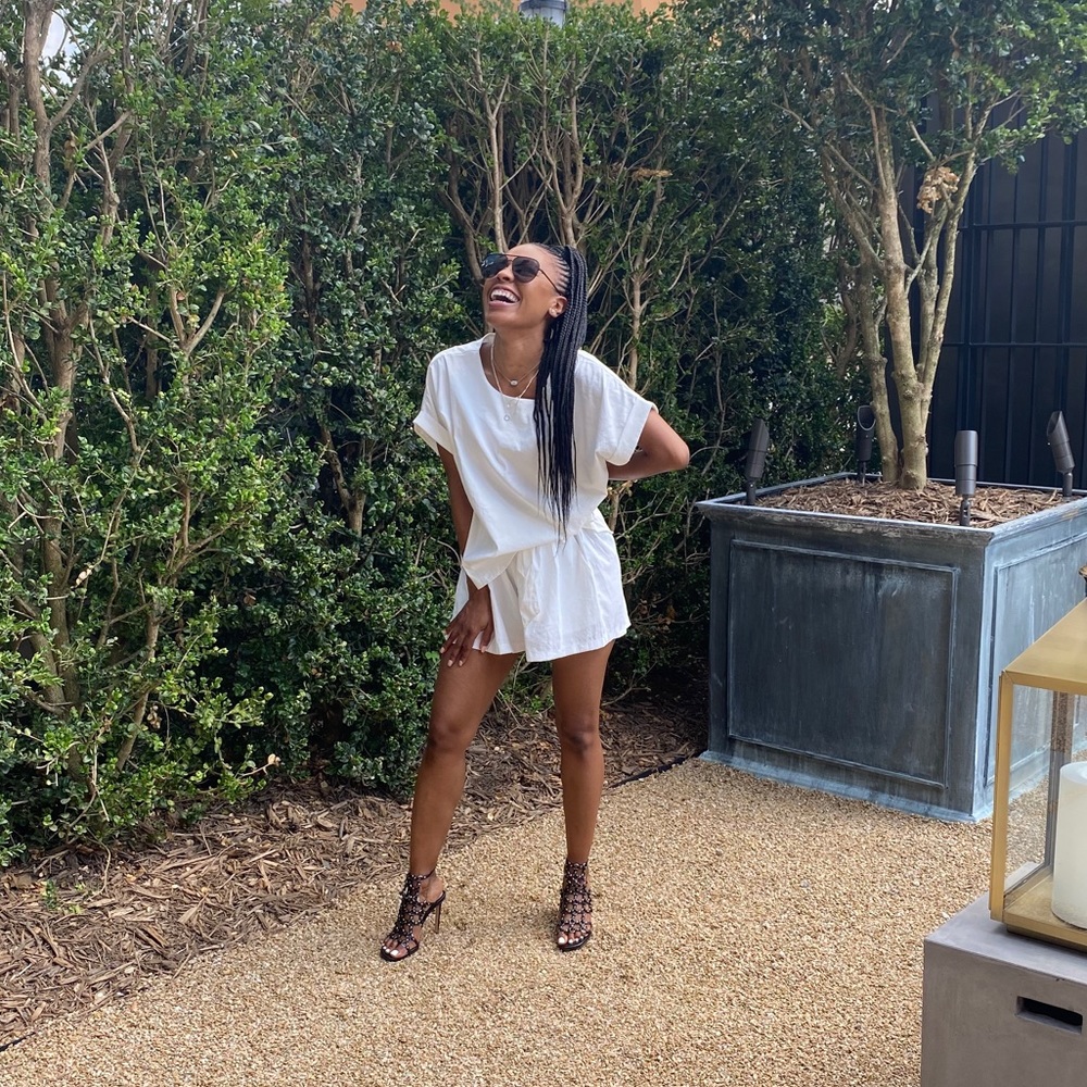 Meet your Posher, April